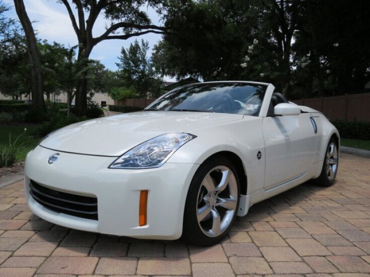 Thumbnail Photo undefined for 2008 Nissan 350Z Roadster